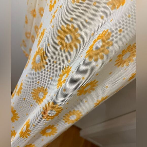 Altar’d State EUC ivory/orange floral mesh mini dress Size small - Picture 5 of 6